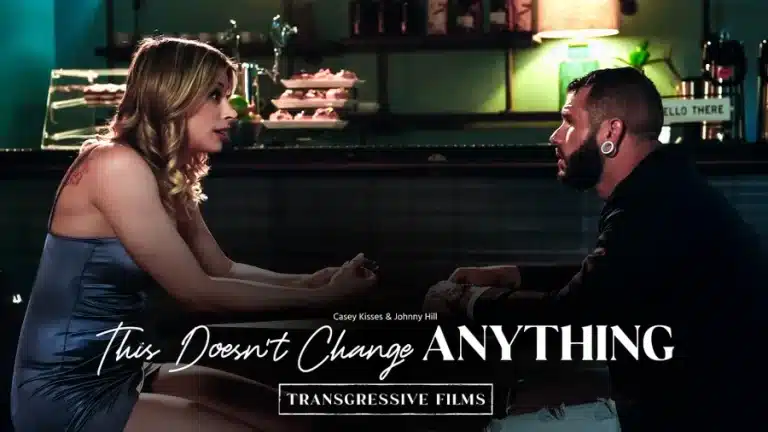 Esto no cambia nada – Casey Kisses, Johnny Hill